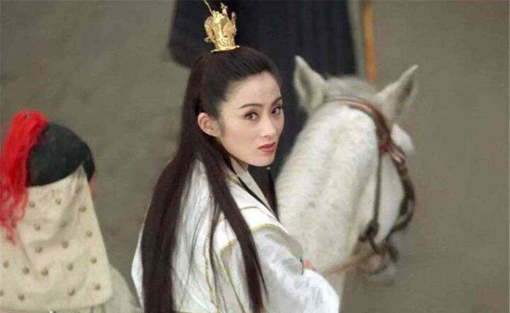 上海移花宫 还记得1993年《倚天屠龙记》的赵敏吗？投资失败后，如今这样了