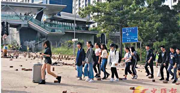 现在香港形势怎么样 内地生“逃离”香港，“终于看清他们的真面目”