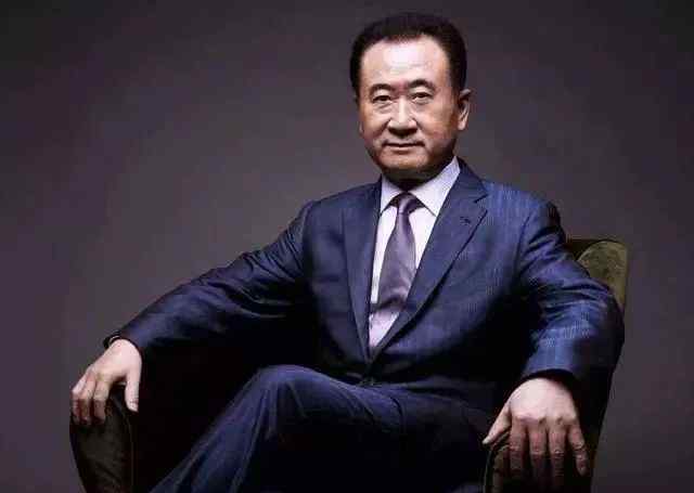万达老总的儿子 王思聪的假创业与万达难过的坎：首富的儿子陷入危机意味着什么？