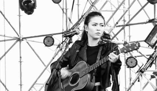 好声音毕夏整容前 好声音毕夏现状 毕夏不雅照事件