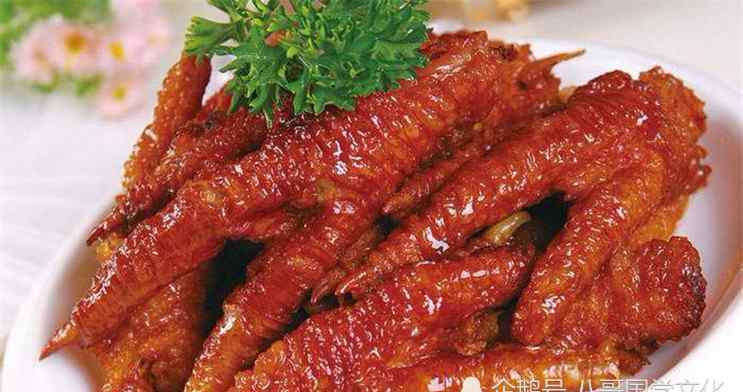 炖鸡爪 炖鸡爪吃腻了，现在教大家一种新的吃法，这么做绝对好吃