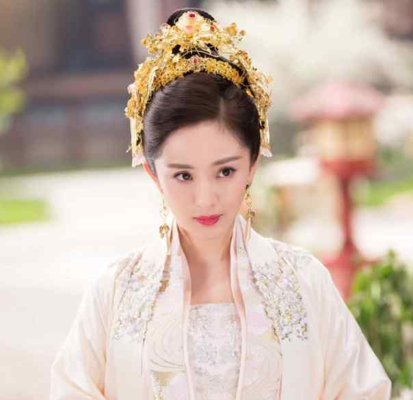 古剑奇谭电视剧上映 继《古剑奇谭》后，杨幂陈伟霆新剧来袭，听到剧名后，全网沸腾！