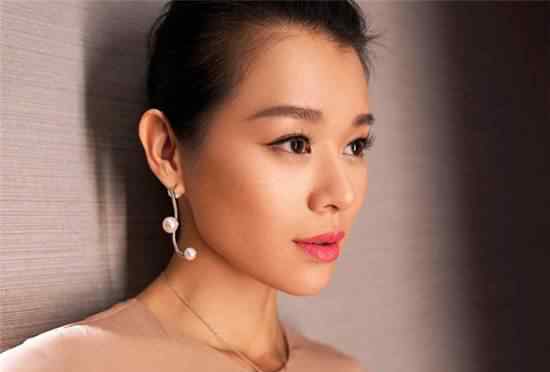 胡杏儿减肥 胡杏儿减肥前后照片对比惊人