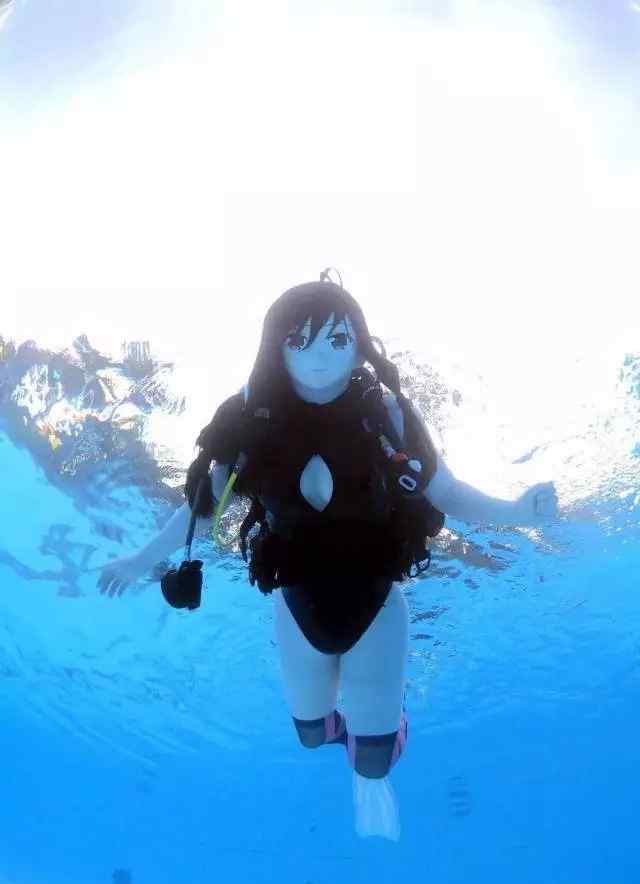 kig 穿着Kig去潜水？应该是无法呼吸的吧文章配图