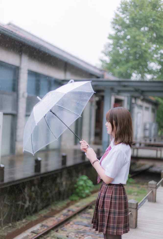 又是下雨天 有你的下雨天，是最美好的一天