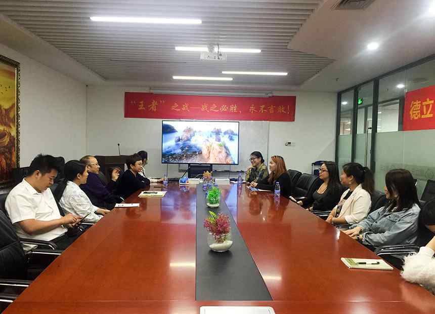 德立云 德立云受南山区政府邀请，参加国际留学生双选会，为留学生留华提供就业机会