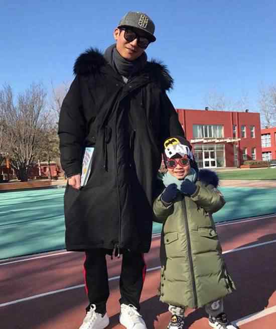 陈楚生是哪里人 陈楚生个人资料 陈楚生老婆是谁 儿子照片