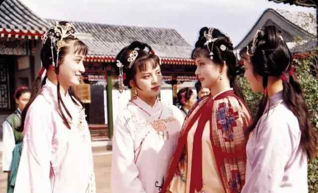 陈晓旭的孩子 87红楼梦：她20岁，却说“我真不敢和女生玩，陈晓旭只是个孩子”