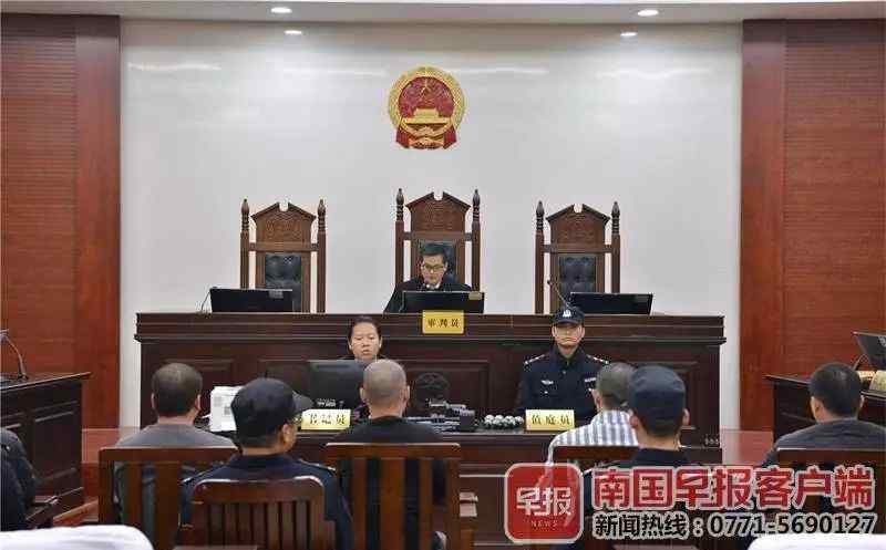 南宁市兴宁区鸡村 寻衅滋事、敲诈勒索、聚众吸毒 盘踞南宁鸡村的恶势力团伙判刑了