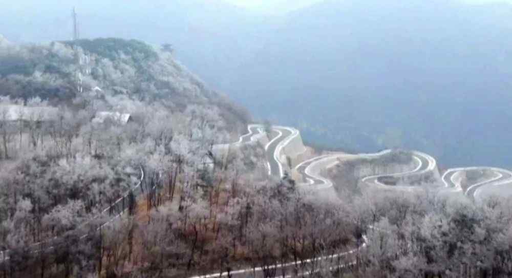 青州童话世界 青州仰天山一下雪，就变成了童话世界
