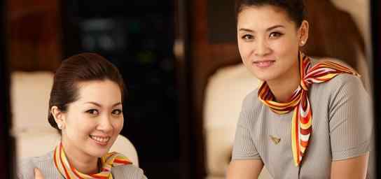 空姐性感图 富豪私人飞机上的性感空姐图，男人认为哪个航空公司空姐最漂亮富豪私人飞机上的性感空姐图，男人认为哪个航空公司空姐最漂亮