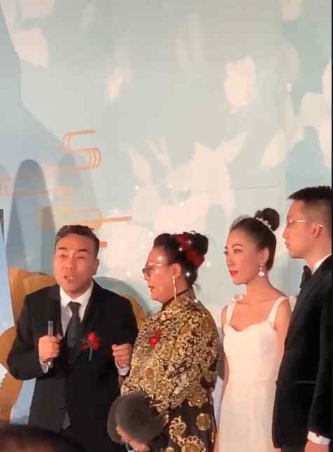 杨议的老婆孟真 相声演员杨议女儿大婚 夫妻俩还不如爹妈激动