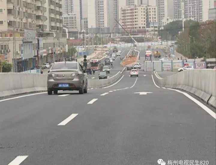 三角减压阀 交通“减压阀”中环路三角跨线桥今日通车