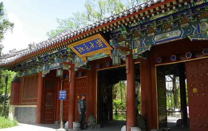 大学校门 大学校门发展史-总有一款是你母校的校门