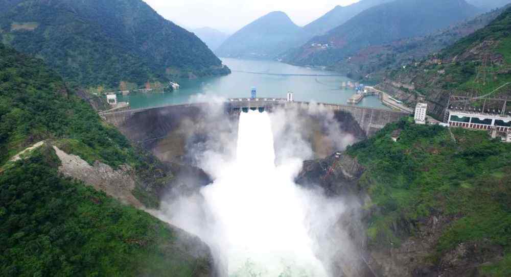 二滩水电站 瞰世界水电史上的丰碑——二滩水电站