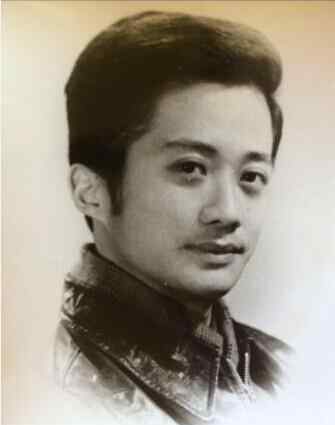 李丹宁 李小璐父亲李丹宁照片，李小璐的父母早就离婚了吗？