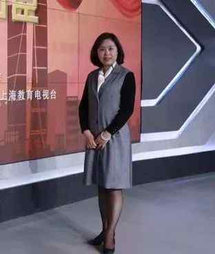 南湖职校 预告 | 今日20:20播出，致敬上海市南湖职业学校校长芦秀兰