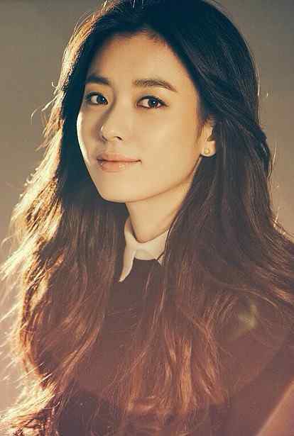韩国没整容的明星 韩国公认10大整容美女名单，韩国美女整容前后对比