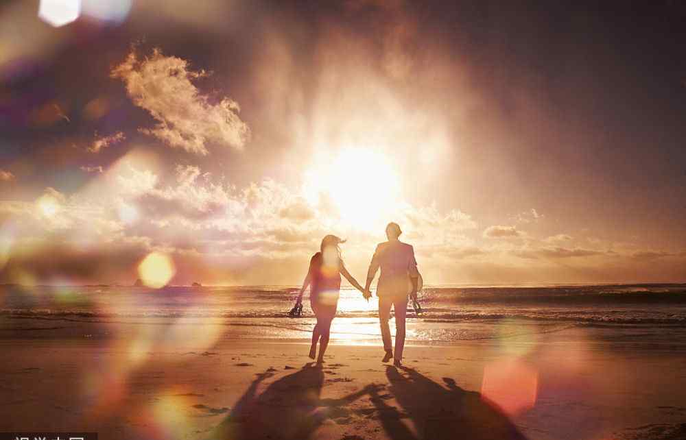 恋爱与婚姻的关系 浅谈爱情与婚姻的关系，如何正确认识自己，外遇的本质是什么？