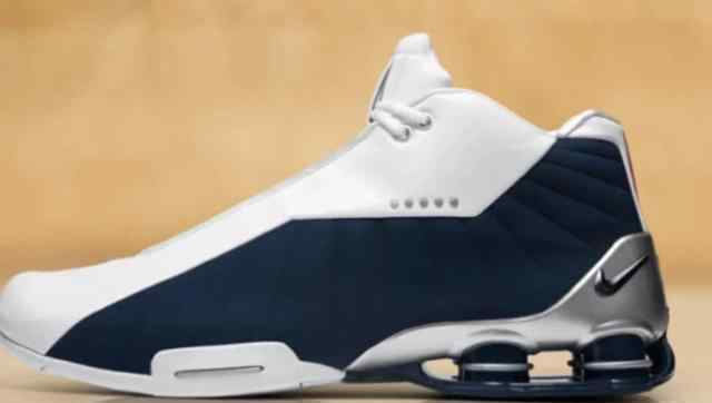 卡特死亡之扣高清 卡特死亡之扣记忆永存，Nike Shox BB4经典永存！