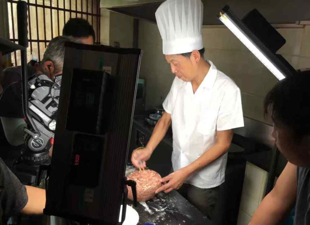 兰溪市工商局 兰溪这个做小吃的，喜获“全国先进个体工商户”