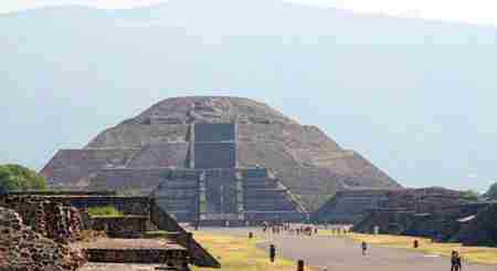太阳金字塔 月亮金字塔 突然消失的特奥蒂瓦坎文明