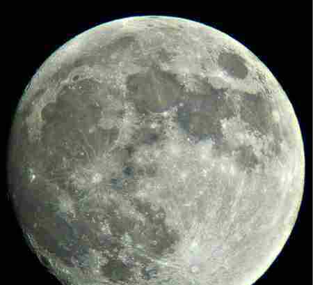 月球是空心的吗 月球空心说