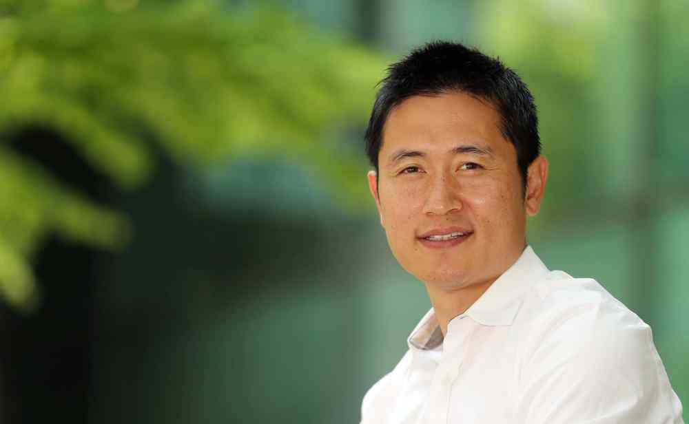 李荣杓 比孙兴慜早十年加盟热刺的韩国前辈  曾被誉为欧洲最佳左后卫