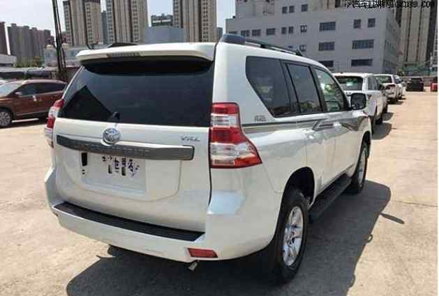 丰田霸道vx型越野车 你知道丰田霸道车尾的TX、TXL、VX、VXL代表什么意思？