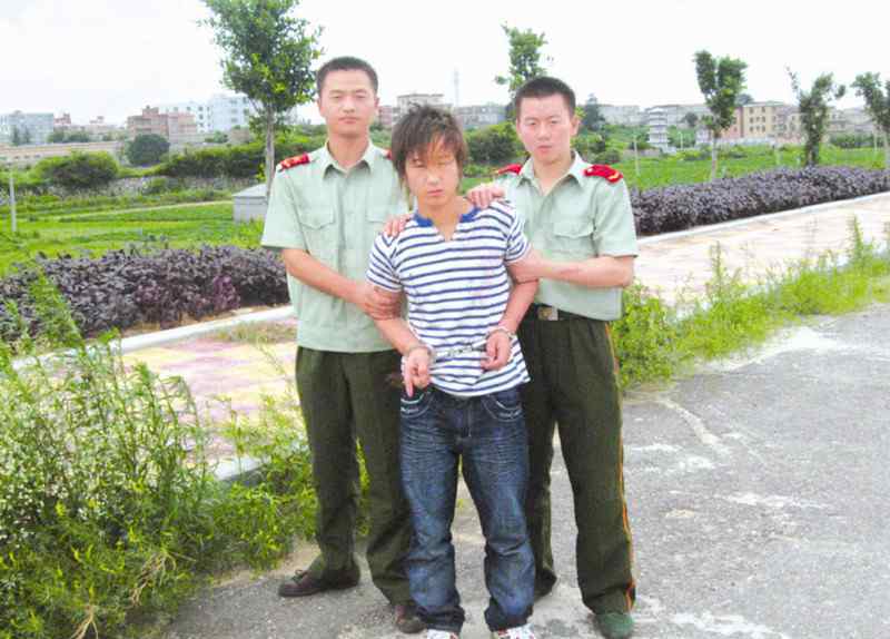 混混 用什么办法能威慑小混混？小混混打架不怕死吗