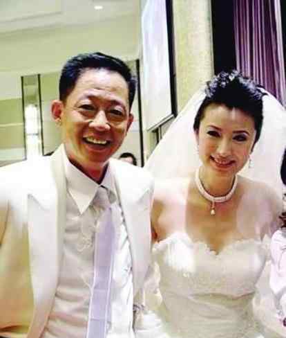 王志文主演的电影 他人到四十事业达高峰，主演影片都获好评，只因做了幸福爸爸