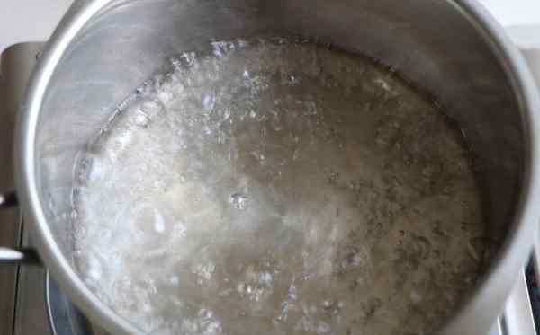 江米条怎么做 传统零食江米条做法，1包糯米饭可以做好几斤，又酥又香