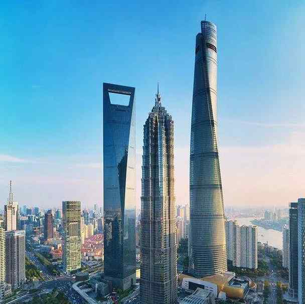 迪拜塔在哪里 世界第一高楼在迪拜，中国的第一高楼在哪里，为祖国感到骄傲