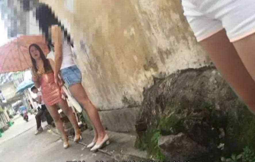 站街 广东江门“站街女”揽客画面