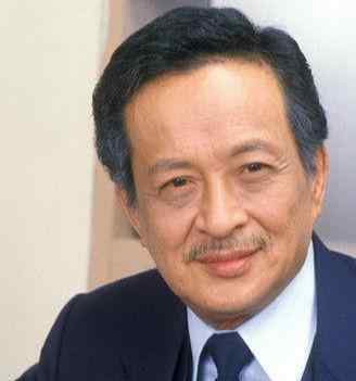 万千星辉颁奖典礼2008 时代经典：TVB历年颁奖礼“终身成就奖”获奖艺人盘点