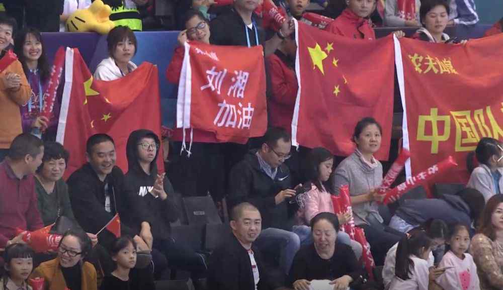 刘湘夺冠 又破纪录了！冠军游泳系列赛，刘湘50仰破赛会纪录夺冠