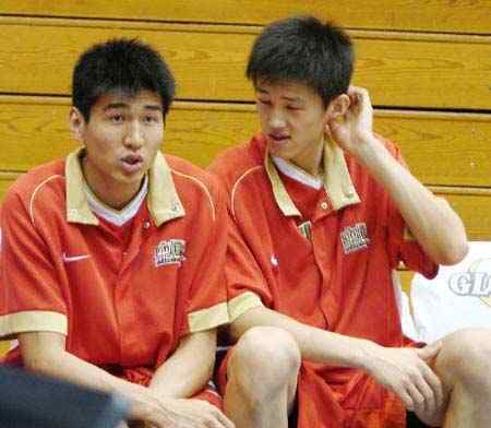 唐正东女友 08年奥运会男篮国手，36岁成副教授，妻子是易建联前女友的闺蜜