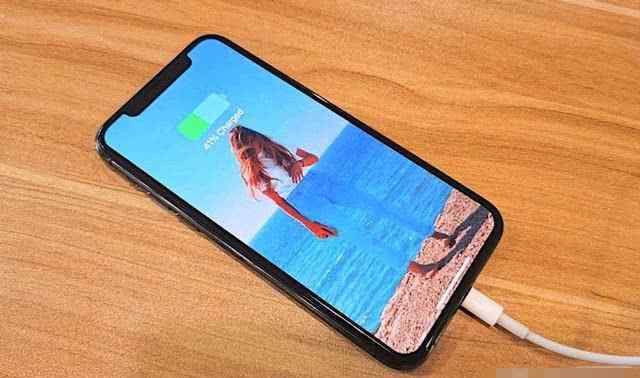 iphone电池百分比 新买的iphone11用了两个月电池健康百分之99，请问正常吗？