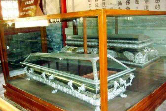 水晶棺材多少钱 水晶棺能保存逝者多久，一副水晶棺价值多少钱？