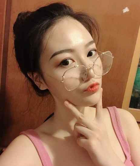 打瘦脸针后五官都变了 连续打“瘦脸针”的女人，5年之后脸蛋有何变化？还好我理智