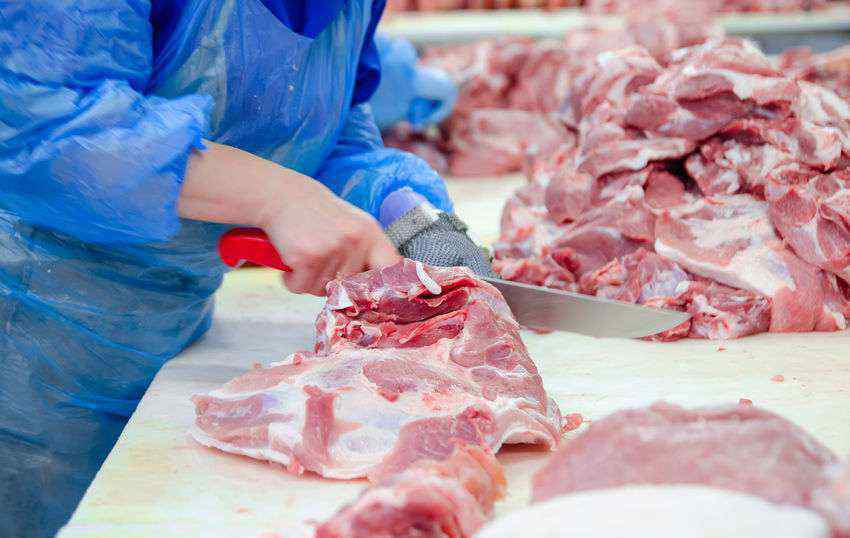生肉放冷藏可以放多久 猪肉放进冰箱，可以放多久？若过了这个时间，小心变成“僵尸肉”