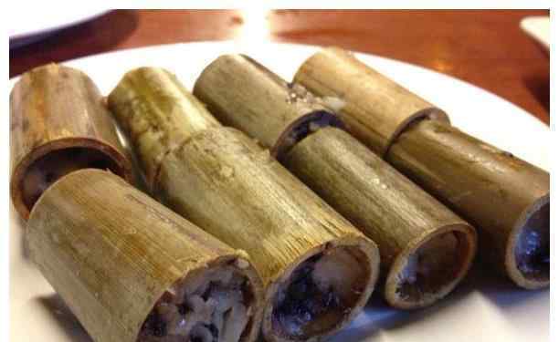 傣族竹筒饭 昆明旅游的两道竹筒美食，清香竹子搭配醇香鸡肉，香甜浓郁还不腻