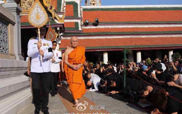 僧王 泰国僧王和龙王是一个人吗，僧王和龙婆哪个级别更高