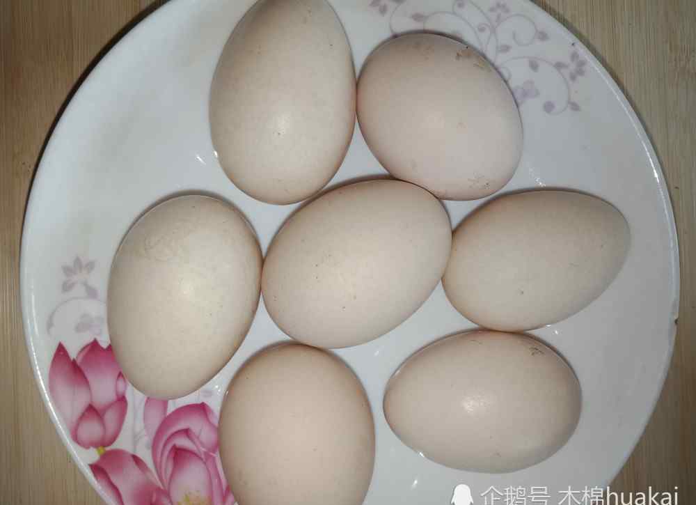家庭自制蛋糕简单做法 家庭版蛋糕的做法，简单易学，用电饭锅就能搞定
