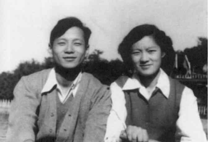 洪晃 洪晃年轻时很美照片，洪晃现在为啥长得丑了