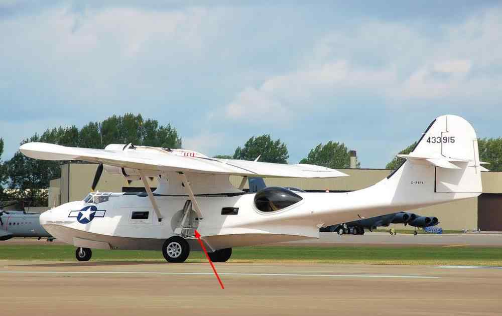 鲁本卡特 PBY卡特琳娜：颜值高才是战斗力？不，看我空中军马、大洋黑猫