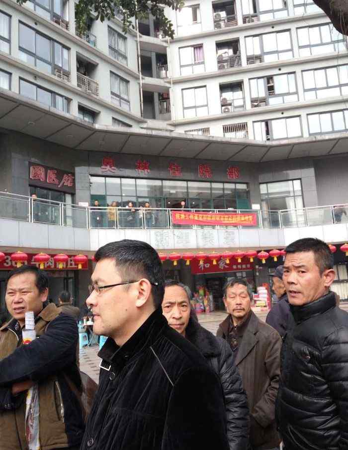 女性痔疮医院 女子做痔疮手术突然死亡 家属：医院应该负全责