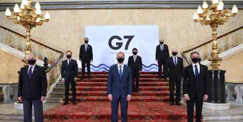 乌合麒麟发布新作“G7”：一百二十年了 还在做梦 究竟发生了什么?
