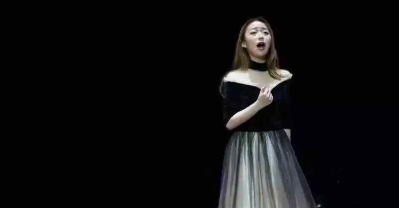 歌曲彩云追月 好听！厦门六中合唱团新曲《彩云追月》文章配图
