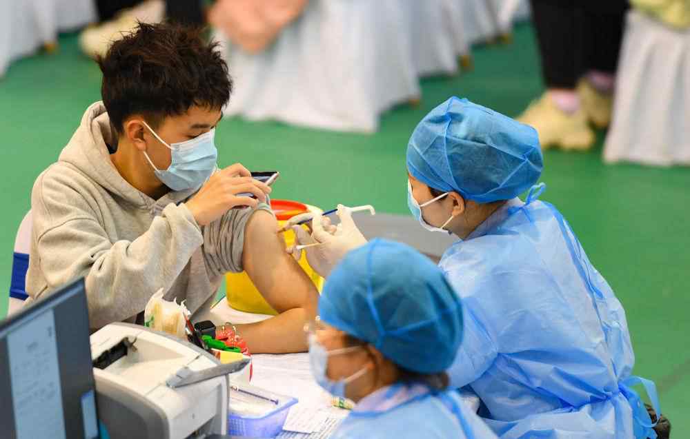 跨地区接种疫苗如何稳妥“交棒”